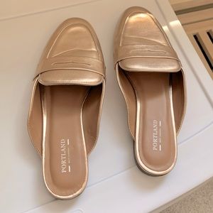 Portland Slip On Loafers Sandal Flats Size 8 Rose Gold